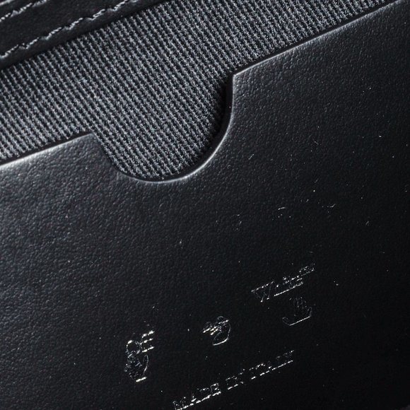 Off-White Belt Bag - Picture 13 of 14